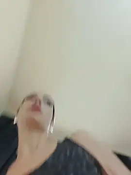 JoleNe2702 online show from December 17, 7:01 am