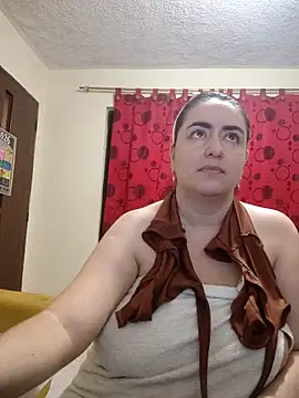 rosahills online show from February 3, 8:19 am