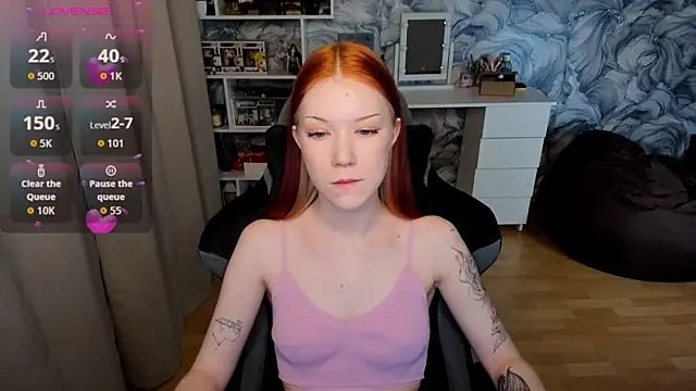 litl Mia online show from October 28, 4:35 pm