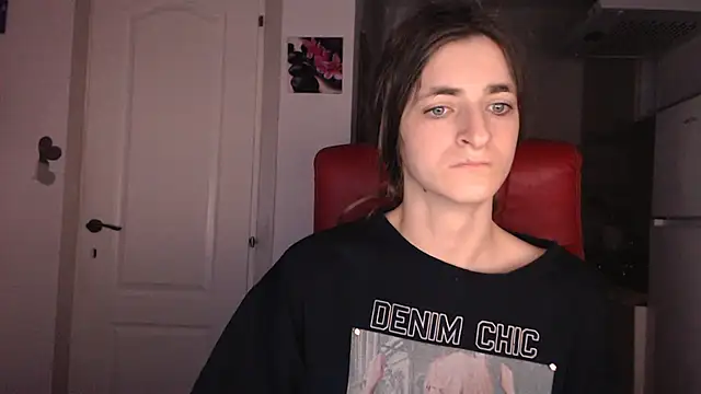 simyhvn online show from March 2, 5:30 am