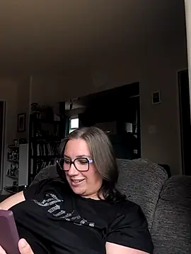 Canadian BBW online show from July 31, 9:16 pm