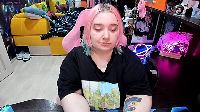 Softie Sofy online show from April 24, 12:35 am