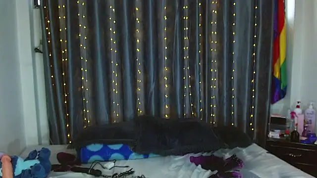 Kenisha Sweet online show from April 26, 10:29 pm