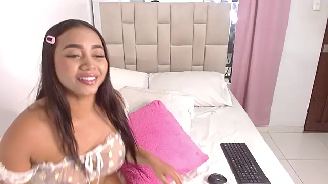 ebonny mommy online show from July 21, 6:30 pm