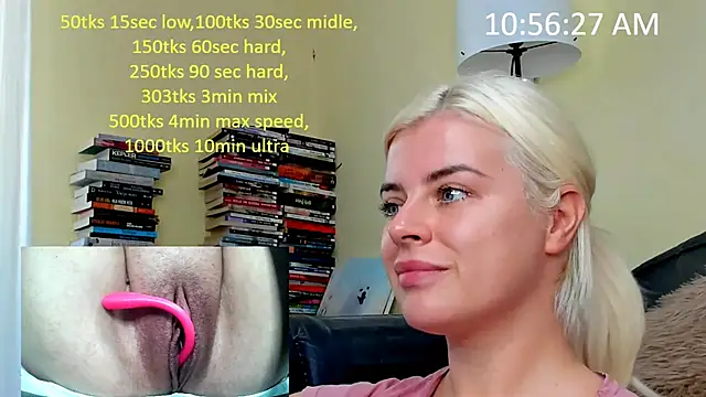 queenofthenighttt online show from December 1, 9:57 am