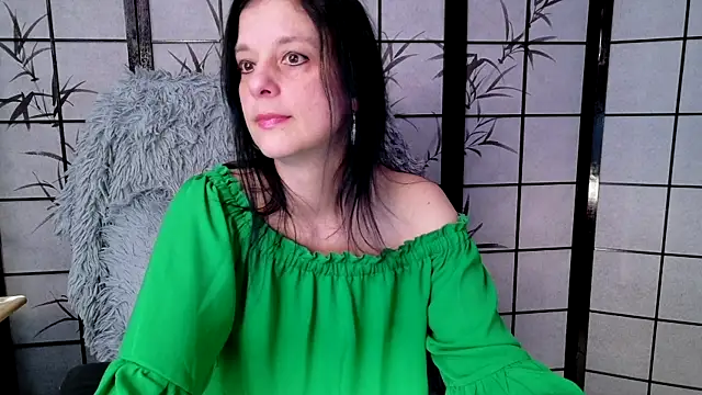  Sweetlonglips  online show from April 23, 8:33 am