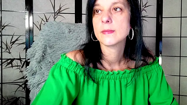  Sweetlonglips  online show from October 5, 7:46 am