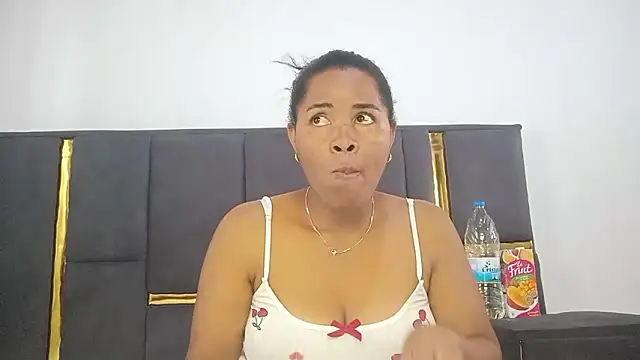 aleixane online show from April 22, 7:05 am