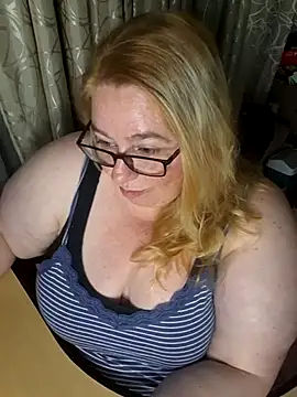 Iceprincess2bad4u online show from December 20, 6:23 pm