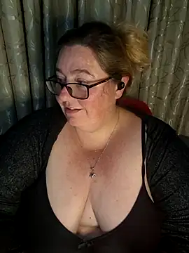 Iceprincess2bad4u online show from April 27, 6:16 pm