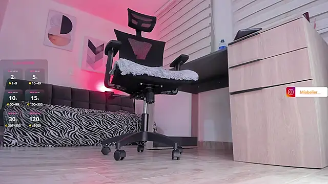 Miabelier online show from November 29, 12:03 am