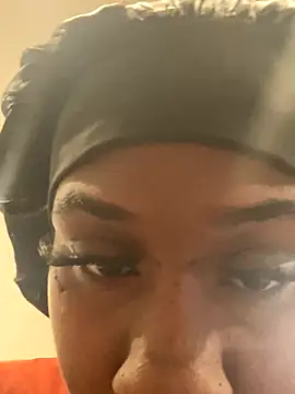 Foreignthababyy online show from September 20, 10:08 pm