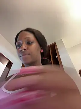 mochamimi online show from April 23, 4:20 pm