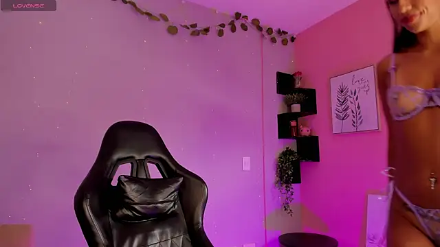 sussyprice online show from April 24, 3:48 pm