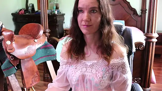 thornburyrose online show from April 26, 5:43 pm