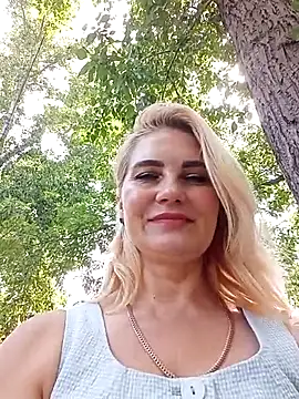 JennyOMay online show from July 6, 4:51 am