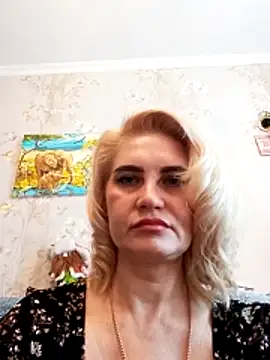 JennyOMay online show from April 3, 4:54 am