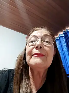 Vicky Rosse online show from April 23, 9:39 pm