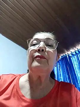 Vicky Rosse online show from March 29, 7:35 pm