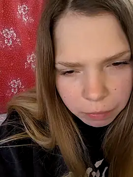 Zuli Kiska online show from April 25, 10:18 am