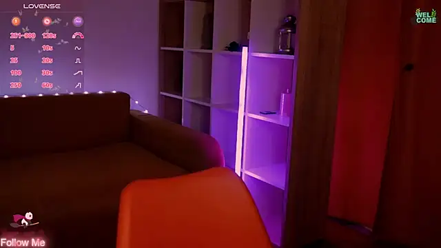 ItsAlisia online show from April 26, 6:11 am