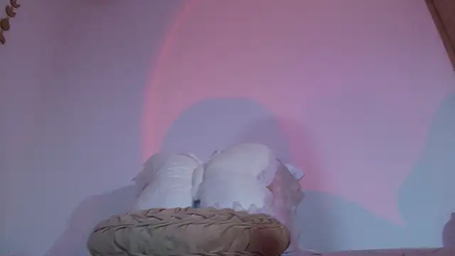 iriswest  online show from March 29, 1:26 am