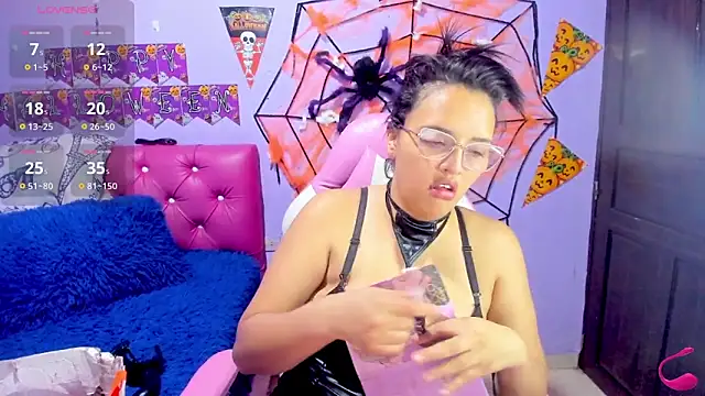 crissn0707 online show from October 26, 12:28 am