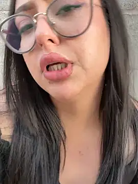 MileyGia online show from February 7, 12:25 am