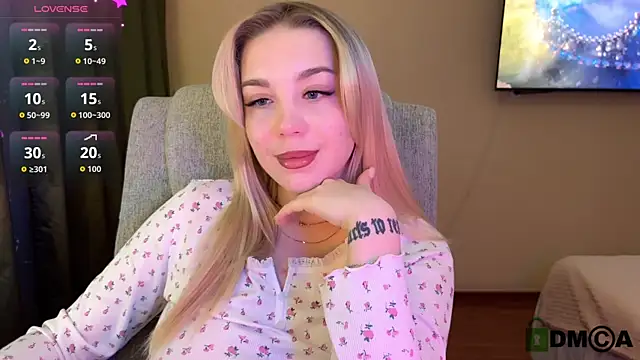 ariashaa online show from December 18, 6:45 pm