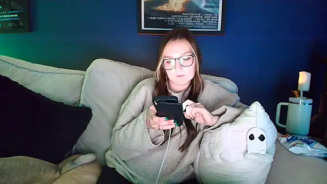 short sweetpea online show from December 4, 6:19 pm