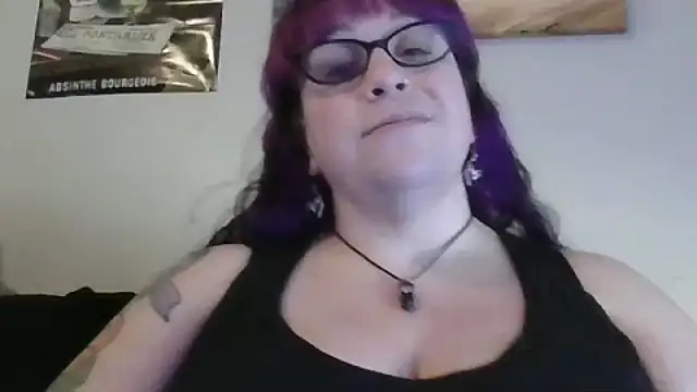 GothyBaby online show from October 18, 10:33 pm