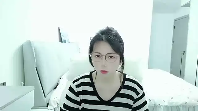 Sunset glow online show from April 25, 3:31 pm