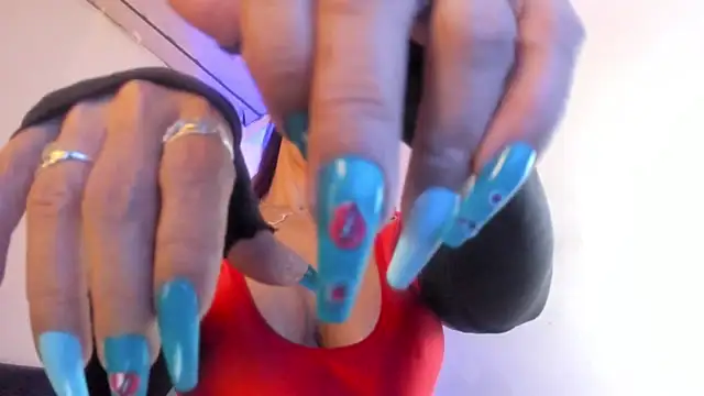 crisstal miler online show from October 30, 7:48 pm