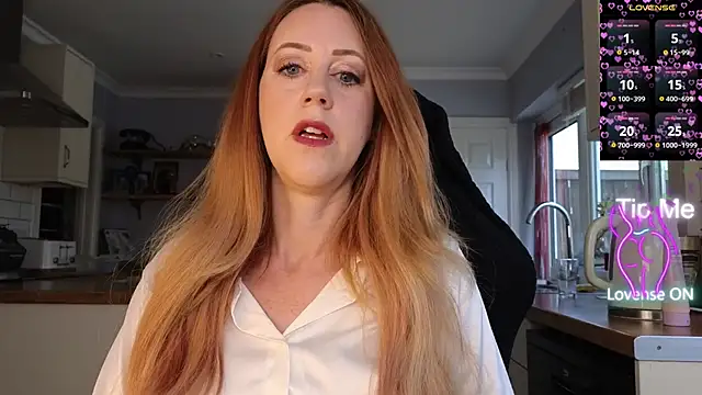 stripmequick online show from April 21, 9:16 am