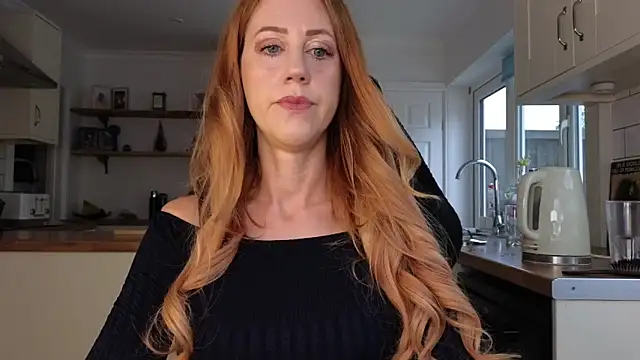 stripmequick online show from June 11, 9:28 am