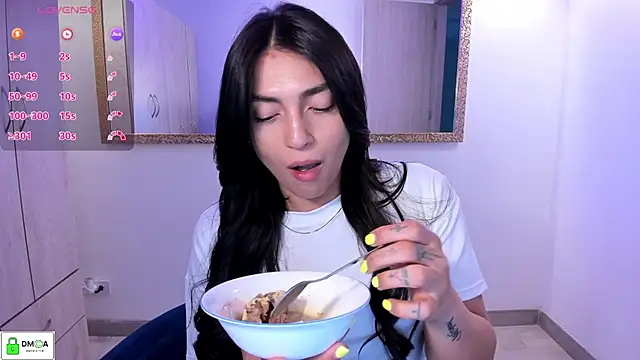 EricaVanderhill online show from December 20, 10:47 pm