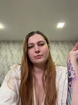 CandyShoopp online show from April 24, 1:36 pm