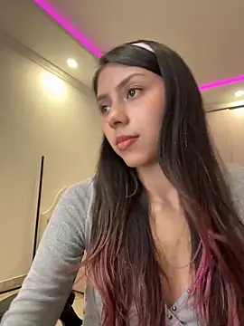 MissBecka  online show from April 28, 12:30 am