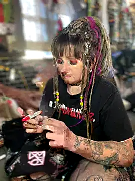 1-800-FUCKYOU online show from September 19, 2:05 pm