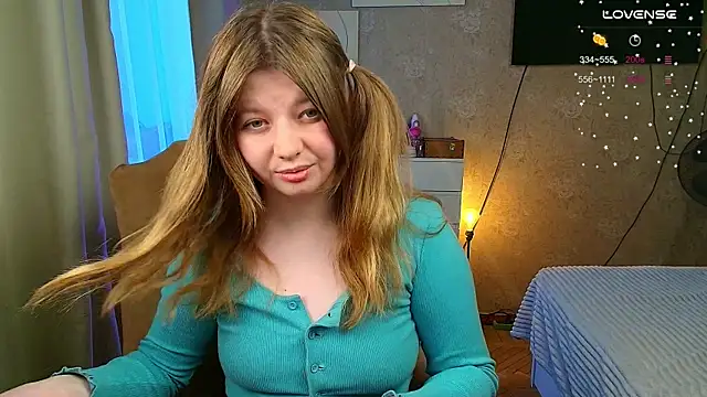 Snapshot of Vivian_cutie chatting on October 9, 2:32 pm Vivian cutie online show from October 9, 2:32 pm