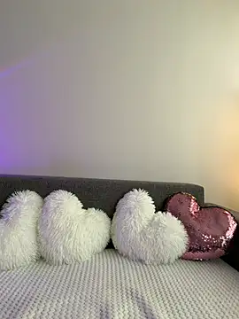 BarbieXs online show from July 24, 11:30 am