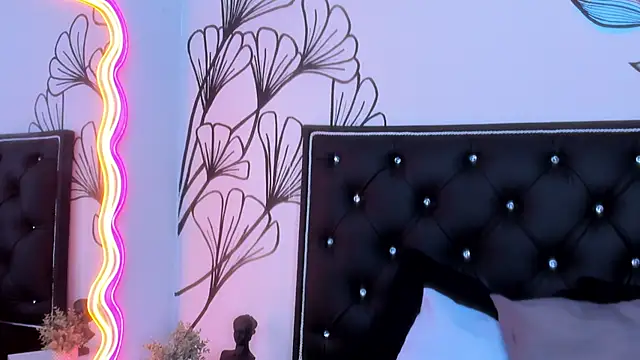 Sweet Ariadna  online show from April 25, 1:41 pm