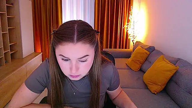  Mia Adams online show from April 23, 12:29 pm