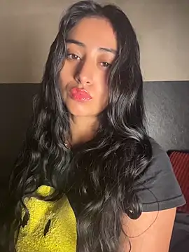 Valentinne z online show from April 29, 10:40 am