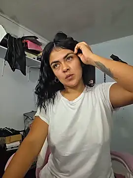 Hannah-grace online show from November 27, 10:07 am