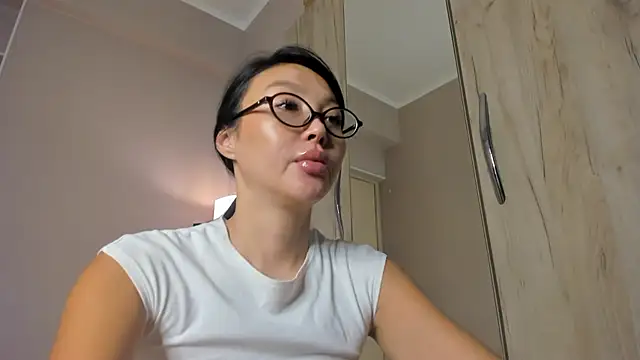 keiko hot online show from June 9, 3:17 am