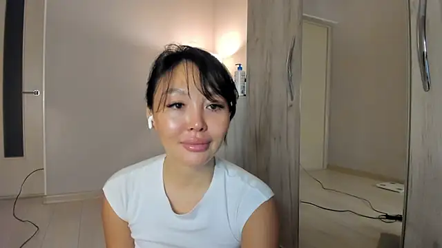 keiko hot online show from April 24, 2:36 am