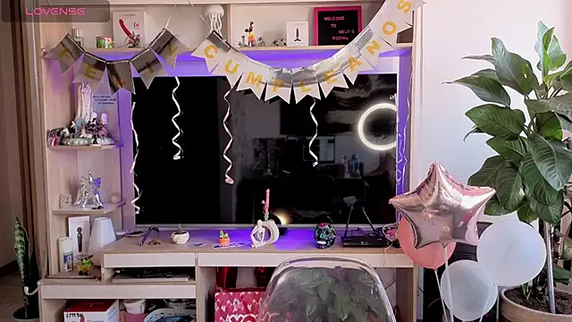 melisa es online show from April 22, 2:25 pm