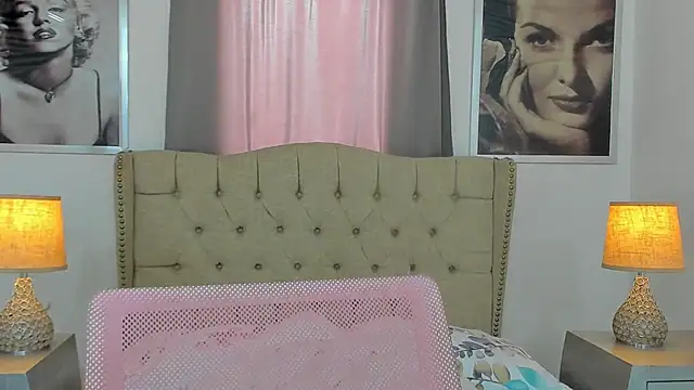 Snapshot of Beautyari_ chatting on September 12, 2:02 pm Beautyari online show from September 12, 2:02 pm