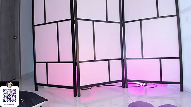 damnliciousss online show from July 1, 10:31 pm